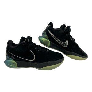 Nike Black Green Lebron XXI Sneakers | Women's Size 7